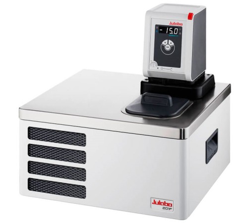 Термостат циркуляционный Julabo CORIO CD-201F, с ванной из нержавеющей стали, объем ванны 4 л, мощность нагрева 2 кВт Термостат циркуляционный Julabo CORIO CD-201F, с ванной из нержавеющей стали, объем ванны 4 л, мощность нагрева 2 кВт